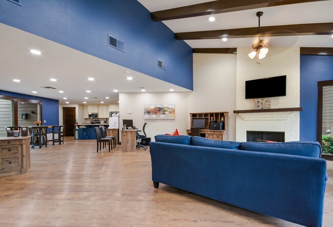 Clubhouse - Bluff Creek