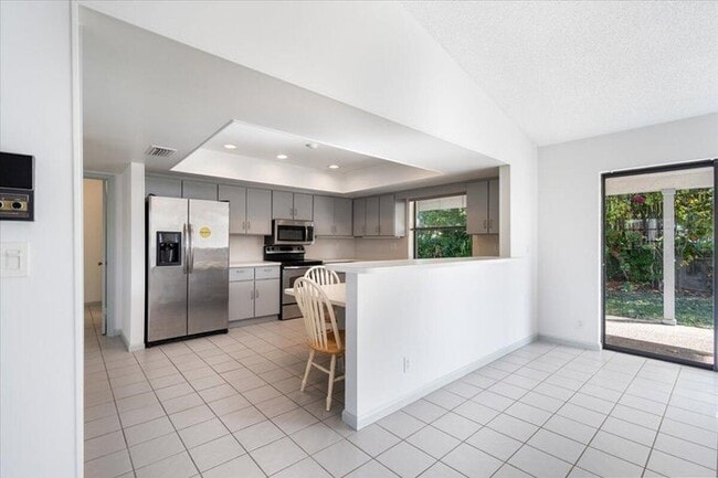 Building Photo - 2216 Amesbury Ct Rental