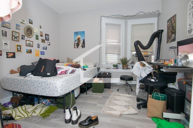 Photo - In-Unit Washer and Dryer. Fully Renovated ...