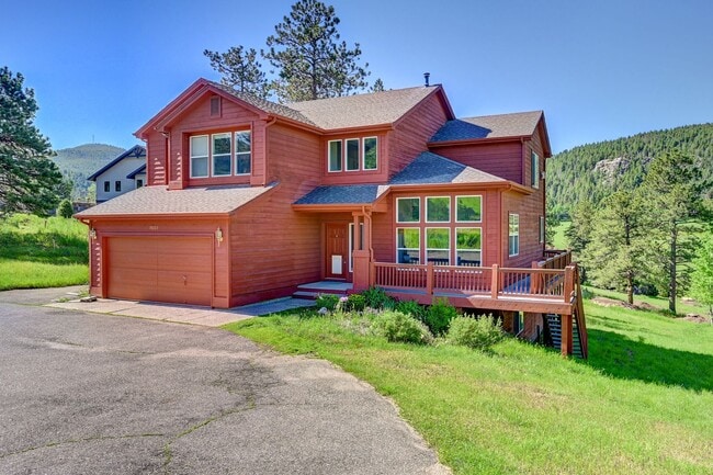 Photo - Beautiful Evergreen Home