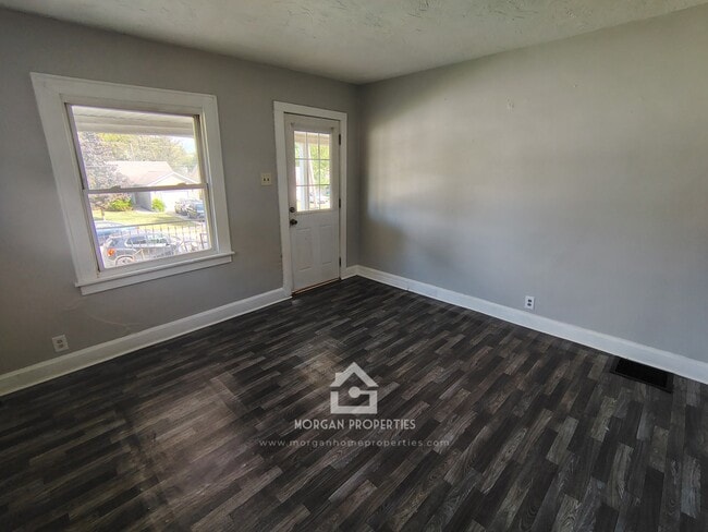 Photo - 1325 W 10th St Unit 1325