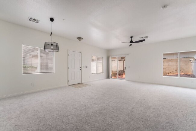 Photo - Spacious Henderson Townhome with Modern Updates!