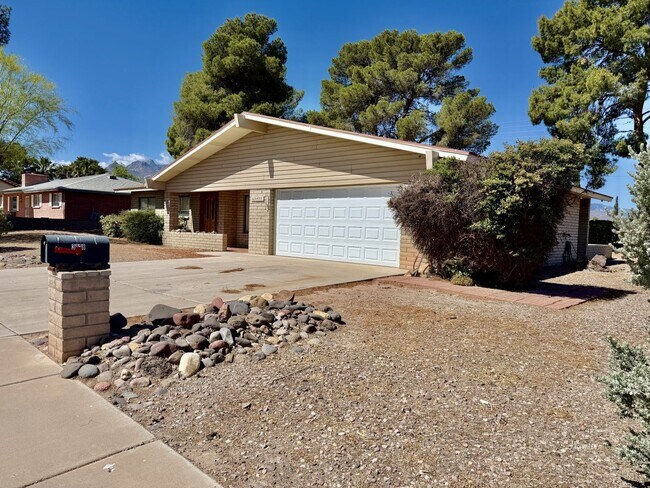 Photo - 3028 S Fairway Ave