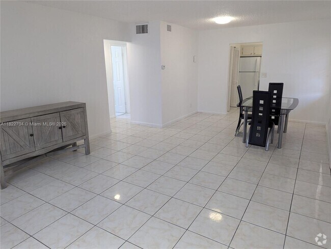 Building Photo - 31 SE 2nd Ave Unit 101 Rental