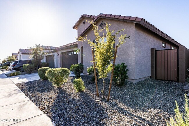 Photo - 1548 W Corral Rd