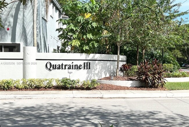 9832 NW 9th Ct