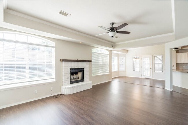 Photo - Beautiful 4 Bed 2.5 Bath Rental in Tulsa!
