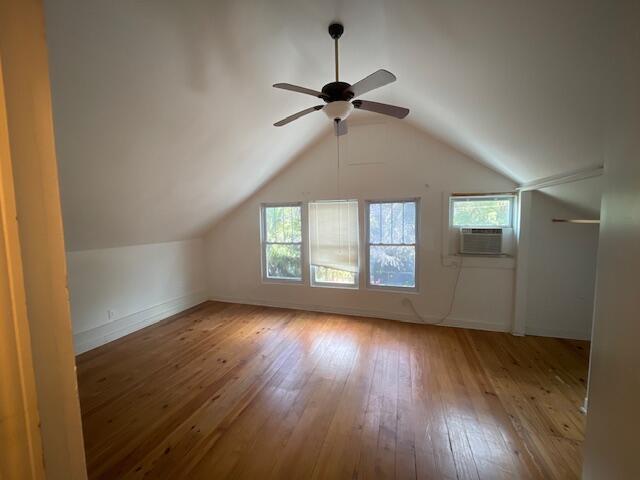 Photo - 431 S M St Unit 4