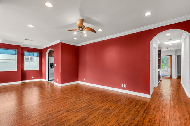 Photo - 4316 Briggs Ave