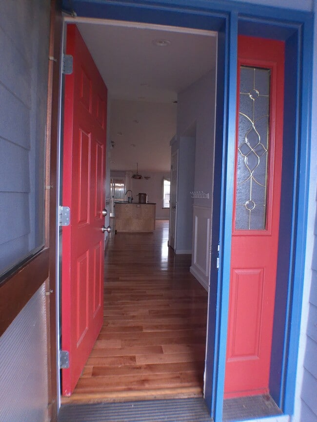 Photo - 1146-K1146 Crystal Ct