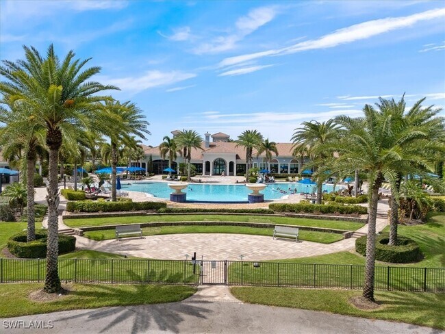 Photo - 5935 Mayflower Way