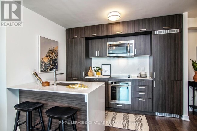 Photo - 18 Erskine Ave Unit 3407