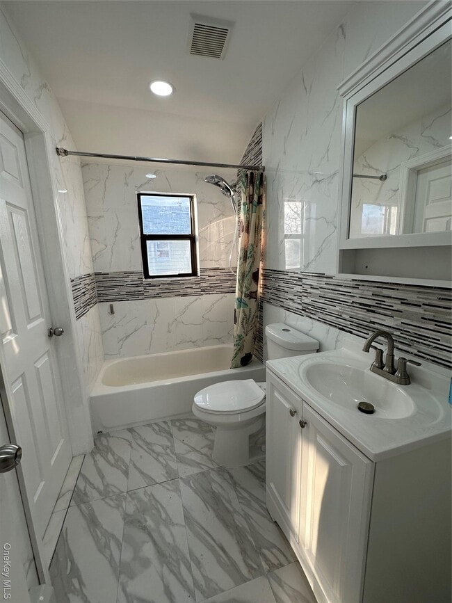 Photo - 235-18 147th Rd Unit 2