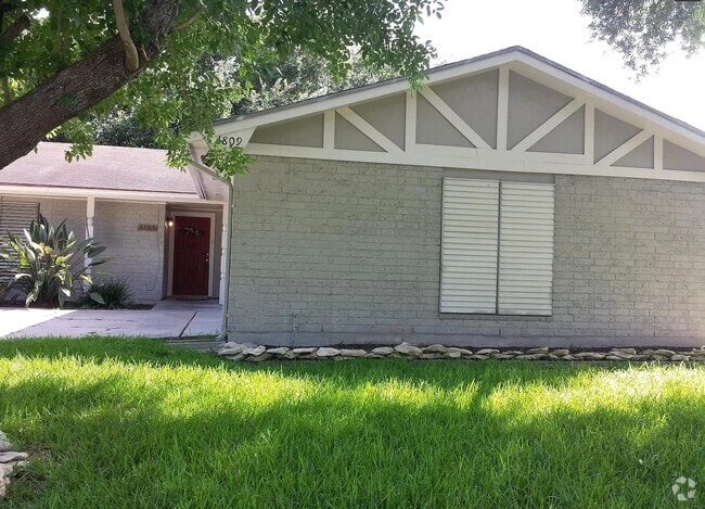 Building Photo - 4809 Goldeneye Dr Rental
