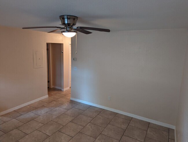 Photo - 4512 E 10th Ave