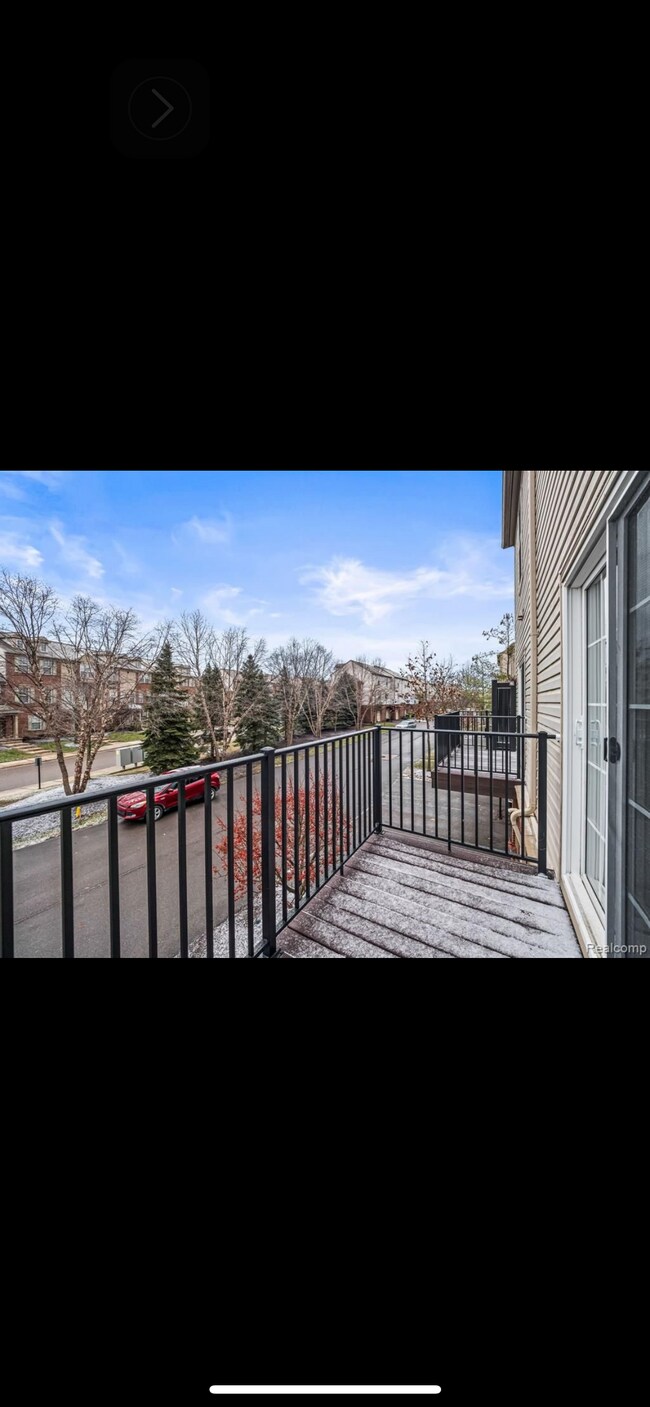 44767 Ellery Ln Condo Condo for Rent in Novi, MI