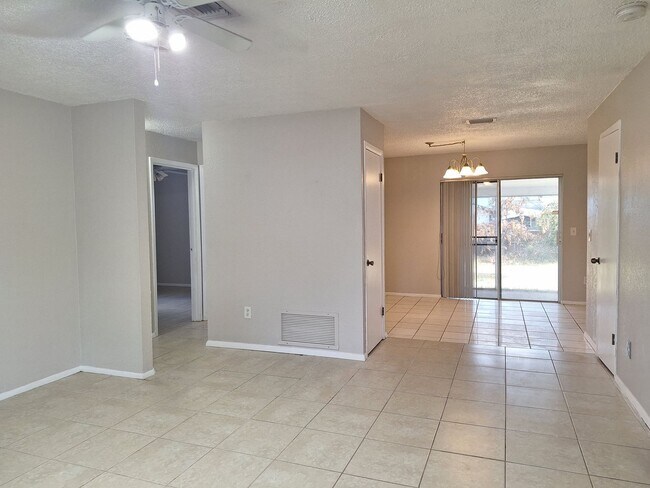 Photo - 3BR 2BA 1 Car Garage, Edgewater