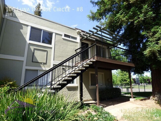 Building Photo - Condo in South Natomas, 2 Bed 2 Bath 840 sqft Unit #8