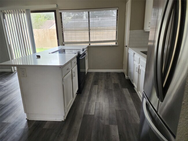 Photo - 17307 S Yorkglen Dr