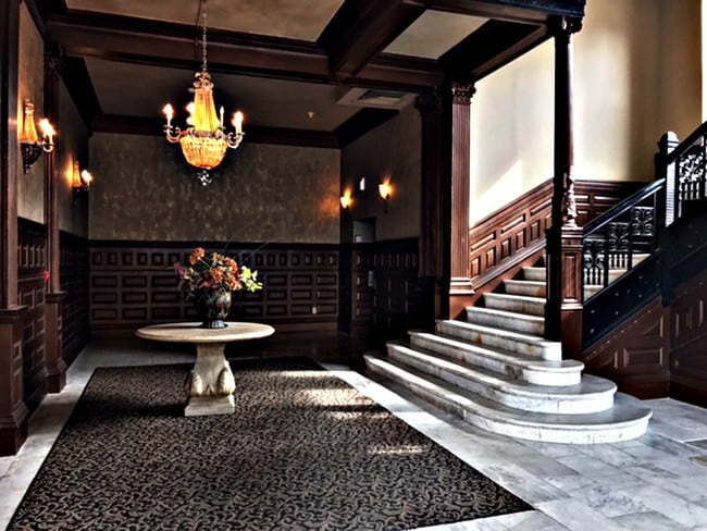 Photo - Quality Hill Apartments