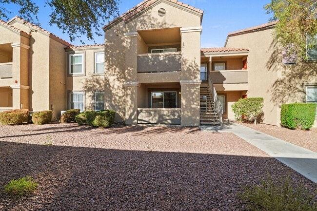 SE!!! Gated!! 1 Bedroom 1st Floor!! One Car Garage!!! Community Pool, Spa, Clubhouse!!! All tile ...
