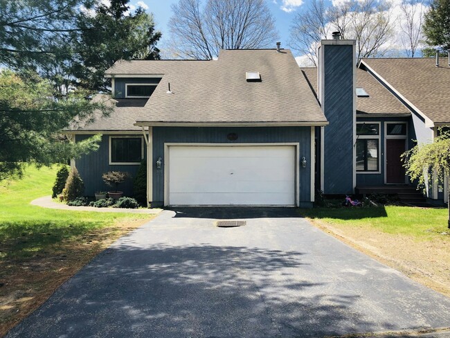 Photo - 101 Glen Combe Cir Townhome