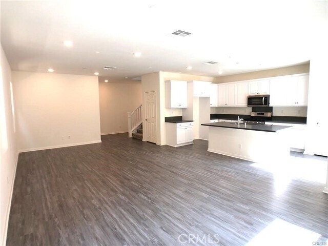 Photo - 851 Brynlee Pl