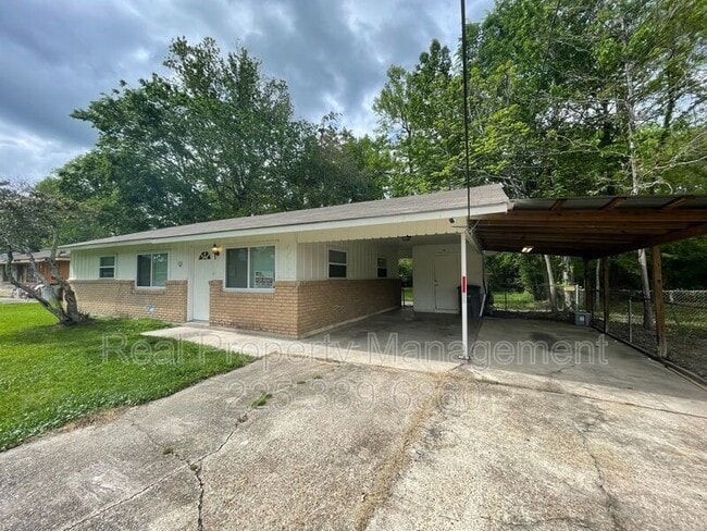 4411 Baker Blvd