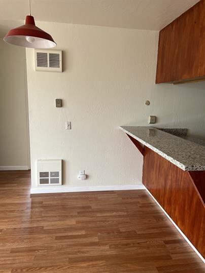 Photo - 2211 Carleton St