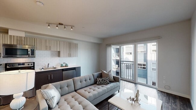 Building Photo - Vive