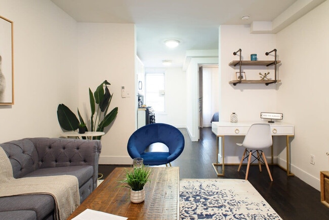 Building Photo - 359 W 39th St Rental