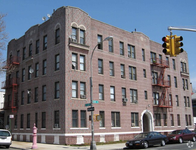 3105 Avenue D - 3105 Avenue D