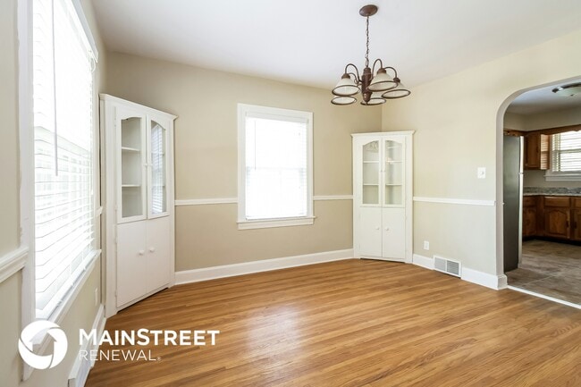 Photo - 4620 Hillside Dr