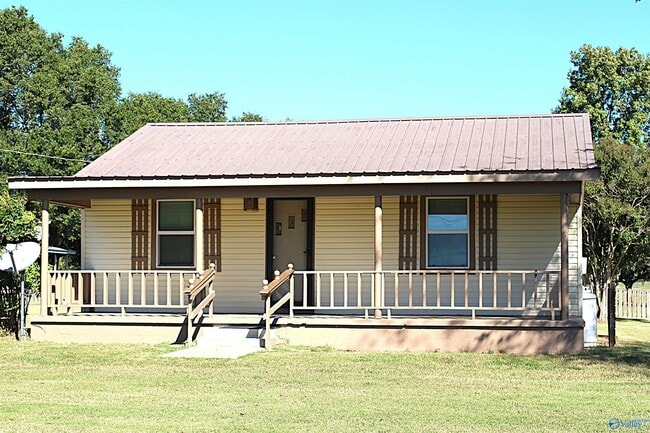 Photo - 152 Clutts Rd