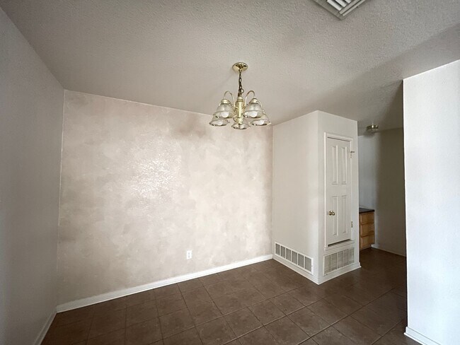 Photo - 3206 Dannen Ct Unit # B