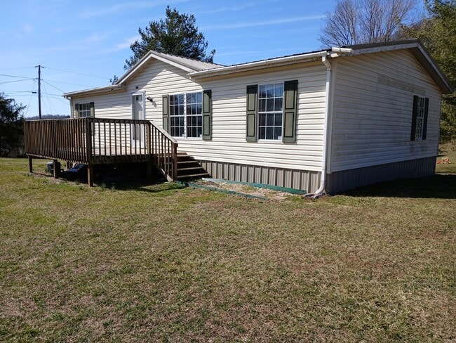 Photo - 233 Flat Creek Ln