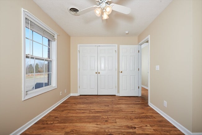Photo - Coming Soon: 2BR, 1 1/2BA condo