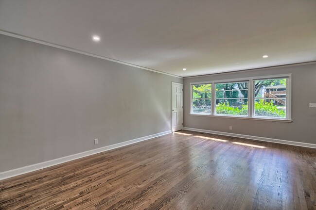 Photo - 201 Waccamaw Ave Unit 203
