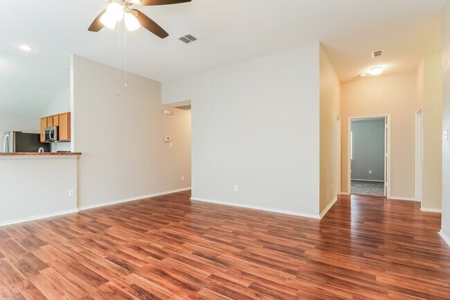 8020 Summer Stream Dr