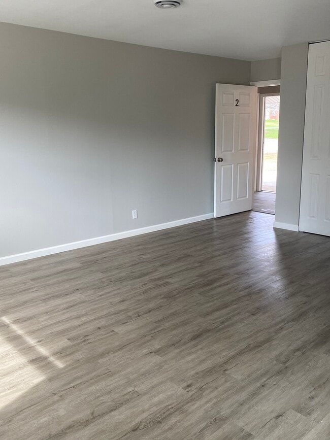 Photo - 103 lasalle st