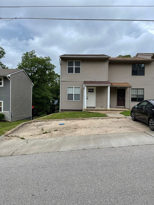 Building Photo - Available June 7th