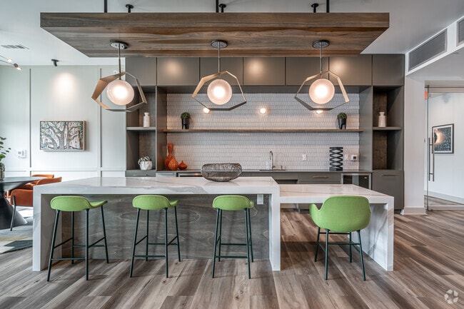 Club House - MAA Park Point