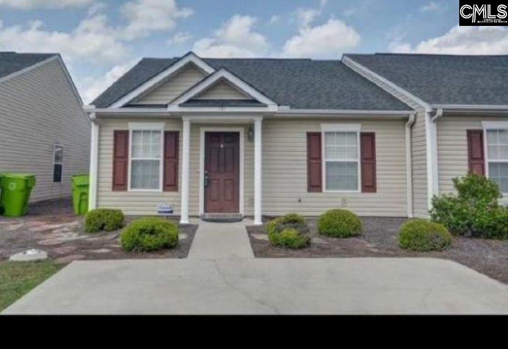 Photo - 151 Larkspur Ln House