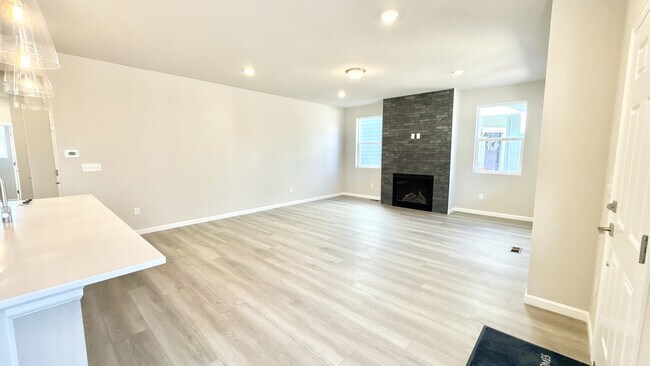 Photo - 764 Wood Sorrel Ln