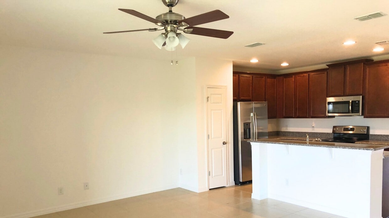 Photo - 200 N Primrose Dr (Orlando, FL)