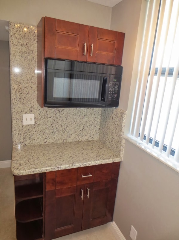 Photo - 115 Lake Emerald Dr Unidad 203