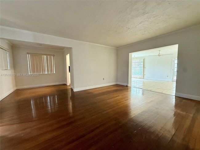 Photo - 110 Antilla Ave
