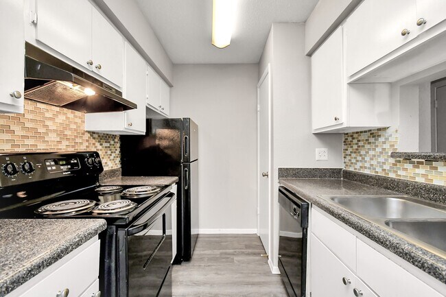 Building Photo - 7700 W Airport Blvd Unit 0409 Rental
