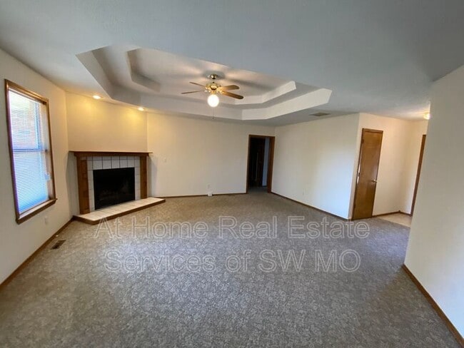 Photo - 402 North St