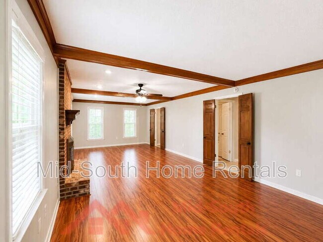 Photo - 6934 Wynterhall Dr